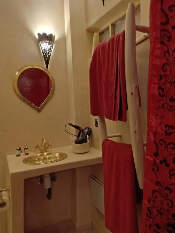 Riad Sun House With Rooftop Terrace Marrakesh